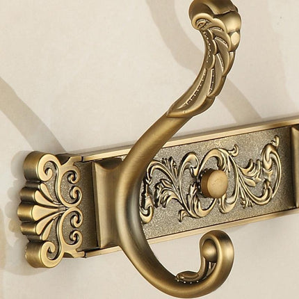 Vintage-Inspired Wall-Mounted Coat Rack with 5 Sturdy Zinc-Alloy Hooks for Stylish Home Organization - Très Elite