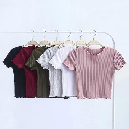 Vintage-Inspired Women's Retro Short Sleeve T-Shirt with Wood Ears Design - Très Elite