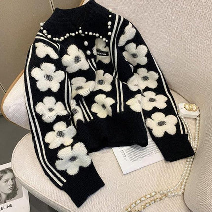 Vintage Pearl-Embellished Knit Pullover - Chic Autumn Sweater for Women - Très Elite