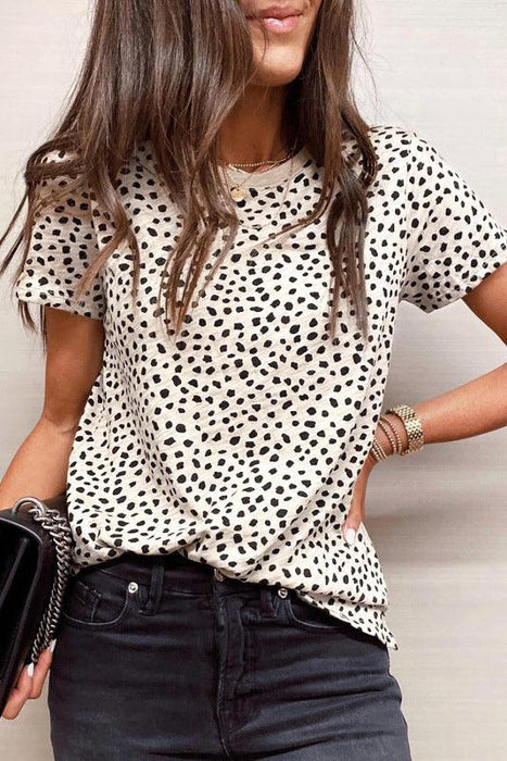 Leopard Print Relaxed Fit Women's T-shirt with Short Sleeves and Round Neck