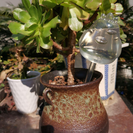 Whimsical Animal-Themed Automatic Watering System for Lush Gardens - Elevate Your Plant Care with Fun and Functionality - Très Elite