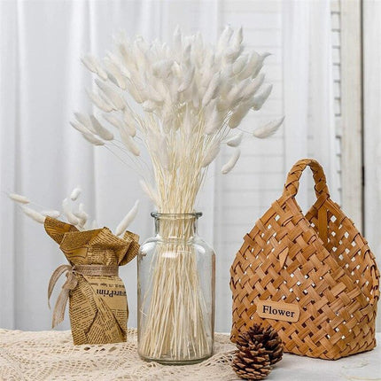 Whimsical Dried Bunny Tail Floral Arrangement - Elegant Home Decor - Très Elite