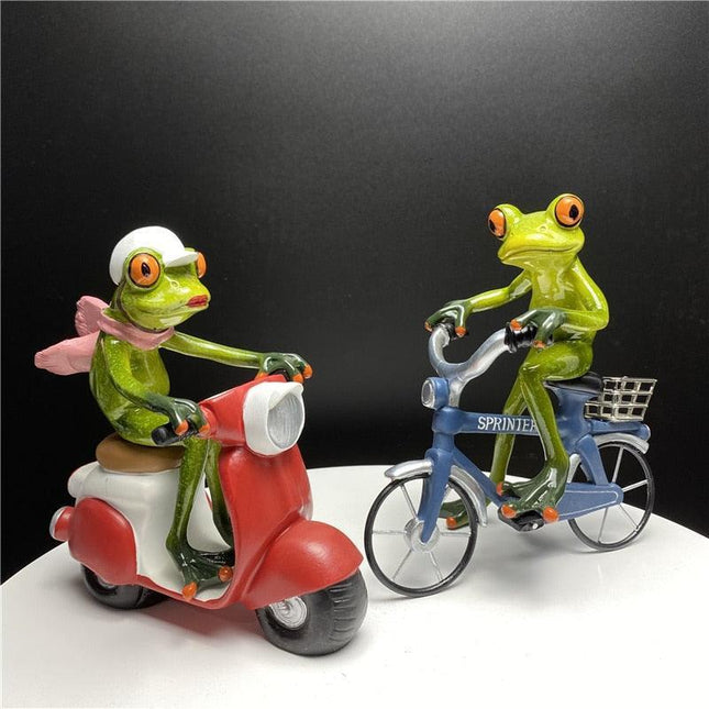 Whimsical Green Frog Resin Desk Ornament - Enchanting Home Decor