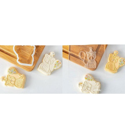 Whimsical Princess Castle Cookie Press Set - Très Elite