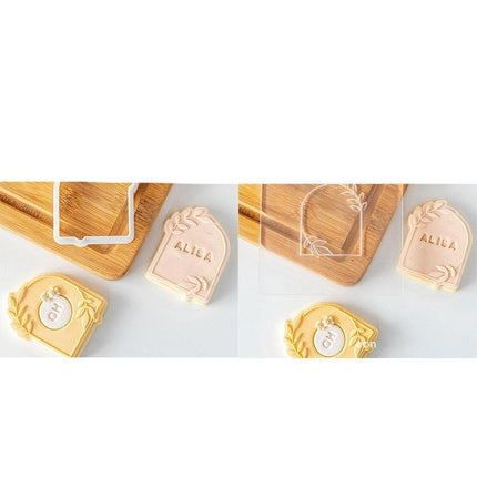 Whimsical Princess Castle Cookie Press Set - Très Elite