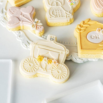Whimsical Princess Castle Cookie Press Set - Très Elite