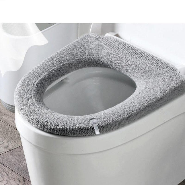 Winter Haven Plush Toilet Seat Cover with Easy-Clean Handle