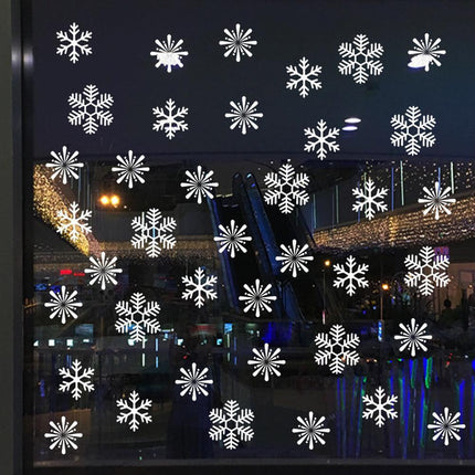 Winter Wonderland Snowflake Wall Decal for Holiday Festivities - Très Elite