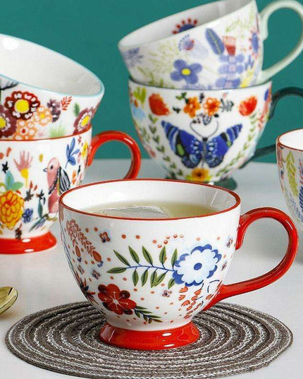 Elegant Floral Porcelain Drinking Mug - Your Ideal Beverage Companion