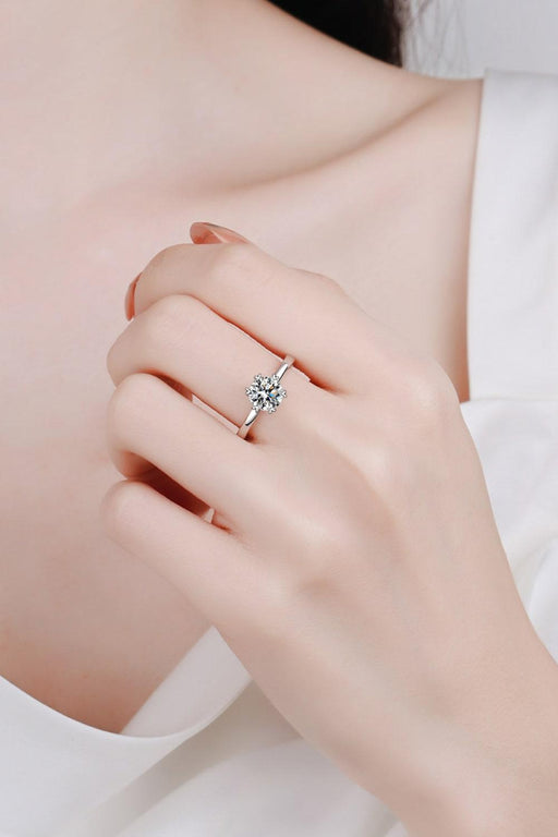Elegant Sterling Silver 1 Carat Moissanite Ring with Quality Certification