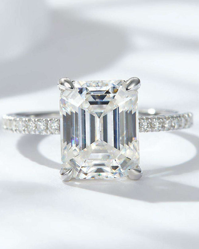Radiant Emerald Cut: Exquisite 4 Carat Lab-Grown Diamond Ring with Dazzling Side Stones