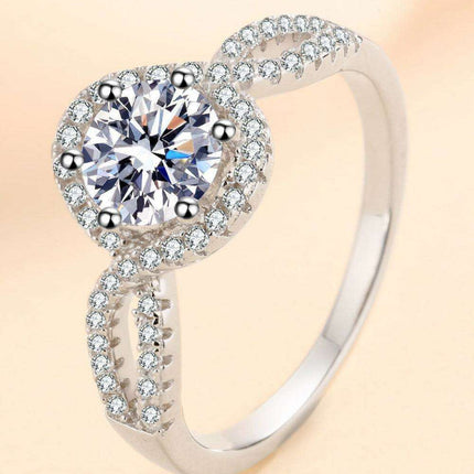 Modern Elegance: Sterling Silver Moissanite Ring