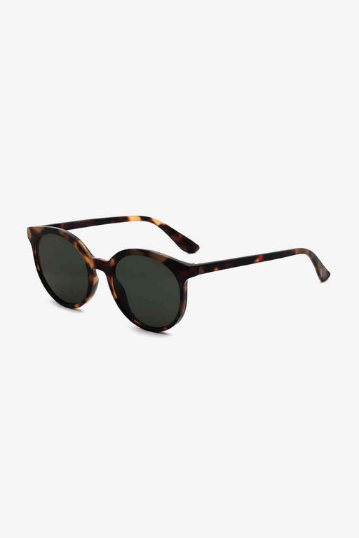 Trendy Round Sunglasses with Tortoiseshell Pattern and UV400 Protection