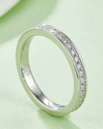 Elegant Moissanite Silver Band: A Statement of Modern Luxury
