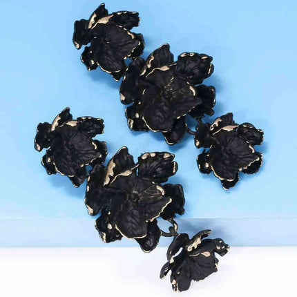 Chic Floral Zinc Alloy Dangle Earrings - Style Elevation