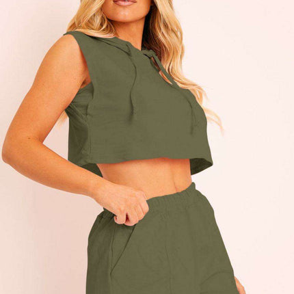 Chic and Comfy Hooded Top and Shorts Set with Pockets for Everyday Style