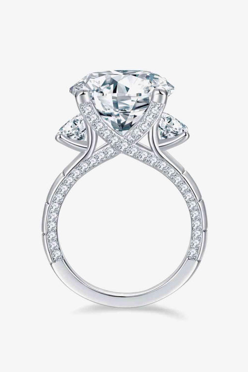 8 Carat Lab-Diamond Platinum-Plated Sterling Silver Ring - Elegant and Sparkling