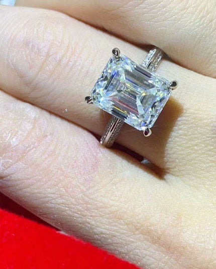 5-Carat Moissanite Sterling Silver Ring with Platinum Finish - Elegant Luxury Design