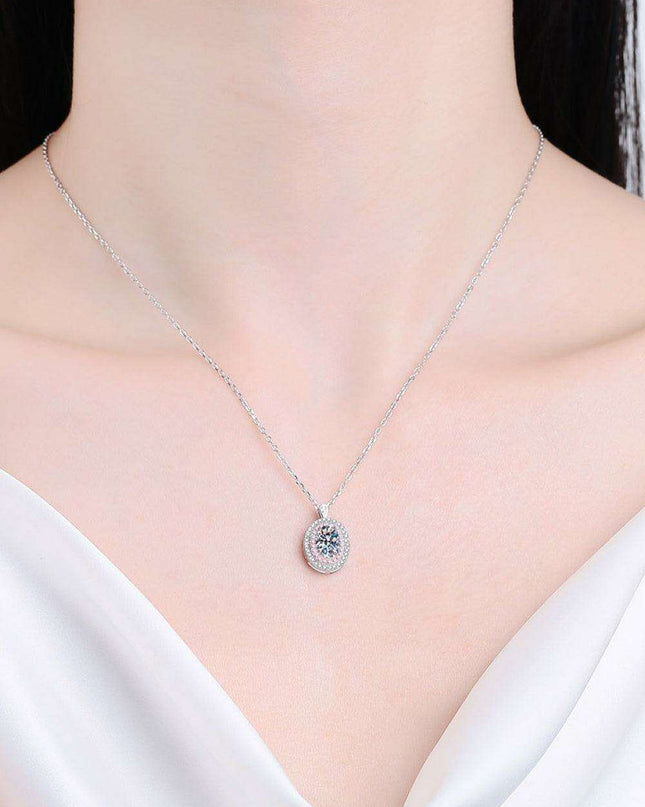 Sophisticated 925 Sterling Silver Lab-Diamond Necklace with Sparkling Zircon Accents