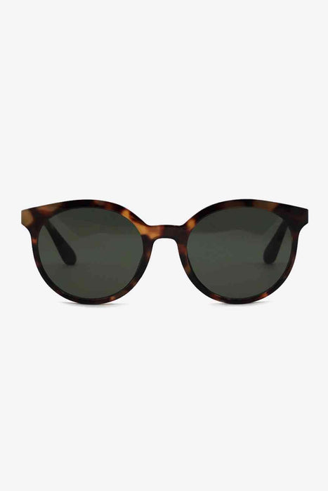 Stylish UV400 Round Sunglasses with Tortoiseshell Frame