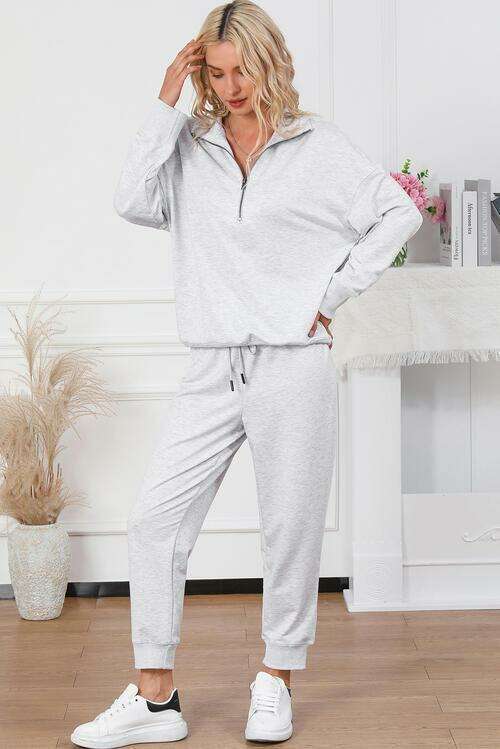 Chic Zip-Up Lounge Ensemble with Matching Joggers for Ultimate Relaxation