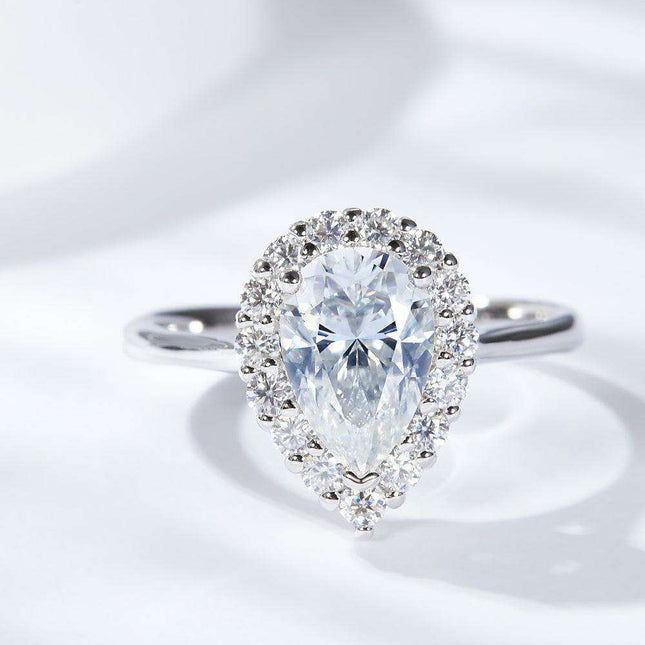 Teardrop Moissanite Sterling Silver Ring - Elegant 1.5 Carat Design with Platinum Finish