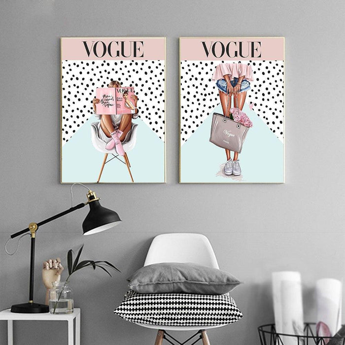 Stylish Modern Black and White Dotted Wall Art for a Chic Aesthetic