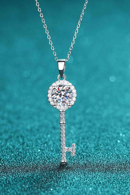Elegant Glow: Moissanite Key Pendant Necklace with Sparkling Zircon Accents