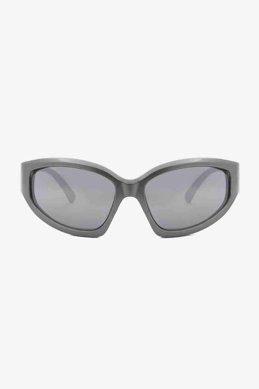 Elegant Cat-Eye Sunglasses with UV400 Protection