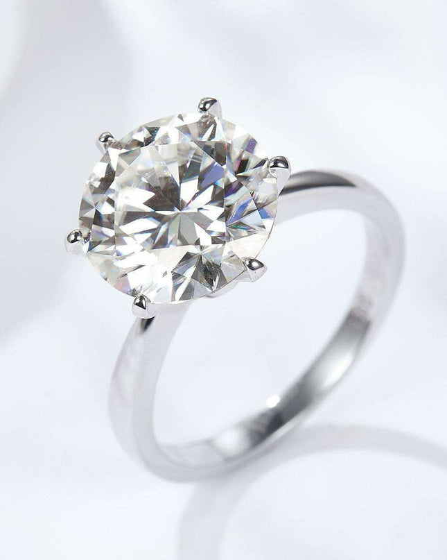 Luxurious 5 Carat Moissanite Solitaire Ring in Platinum-Plated Sterling Silver - A Classic Statement of Elegance