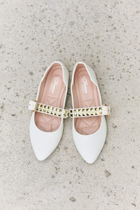 Studded Pointed Toe Ballet Flats with Urban Style