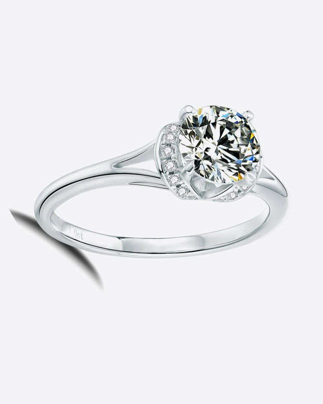 Elegant 1 Carat Lab-Grown Diamond Split Shank Ring with Radiant Moissanite & Certification