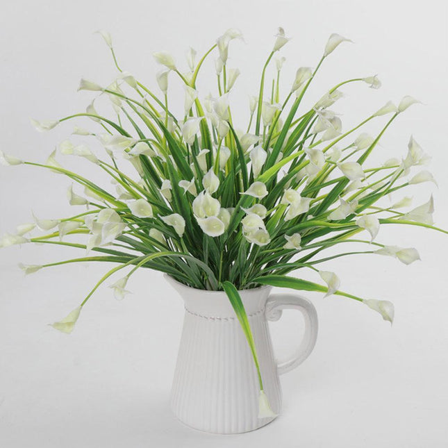 Elegant Faux Calla Lily Floral Arrangement for Stylish Home Accents