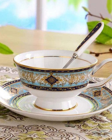 Elegant 200ML Bone China Tea Cup and Saucer Set for Luxurious Sipping Experience