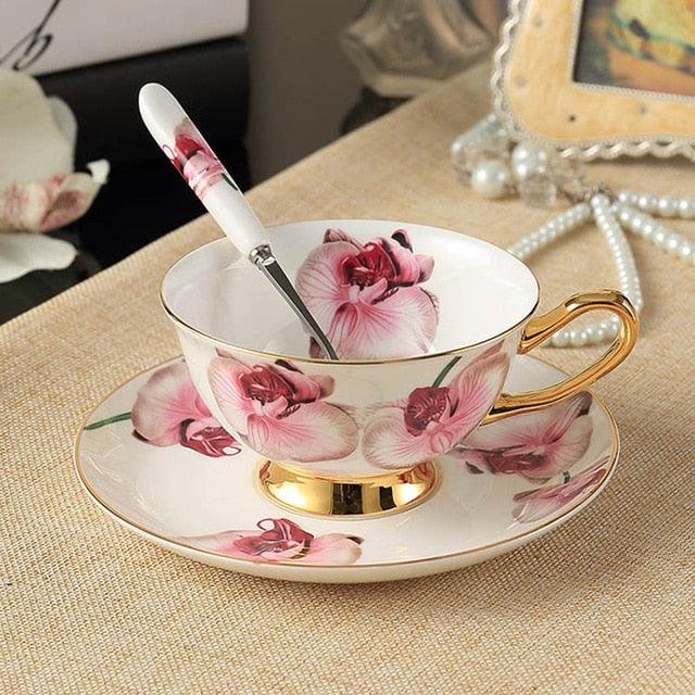 Elegant 200ML Bone Porcelain Tea and Coffee Cup Set with Matching Saucers
