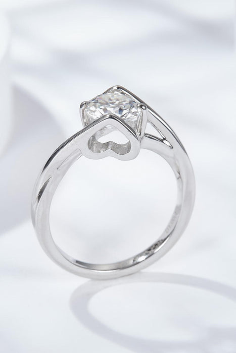 Elegant 1 Carat Moissanite Sterling Silver Ring with Timeless Sophistication