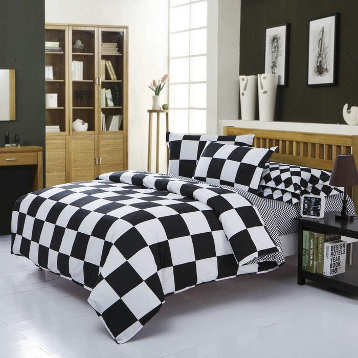 Classical Geometric 4-Piece Black & White Teens Unisex Girls Boys Bedding Set