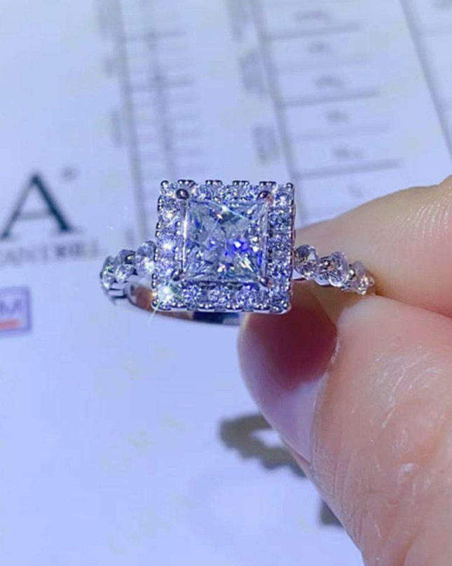 Elegant 1 Carat Moissanite and Lab-Diamond Bridal Ring Set