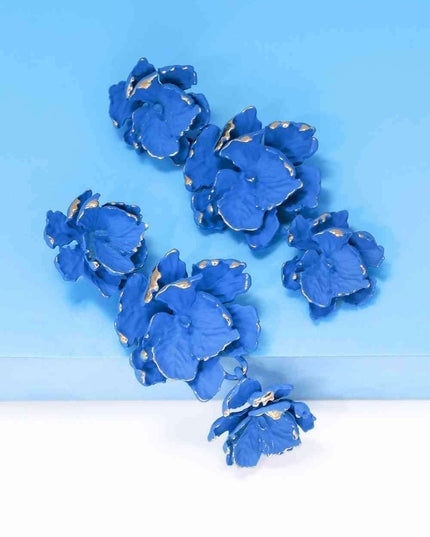 Chic Floral Zinc Alloy Dangle Earrings - Style Elevation