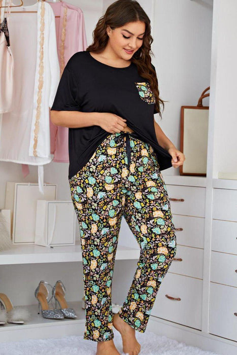 Floral Print Plus Size Lounge Set with Round Neck Tee and Pants