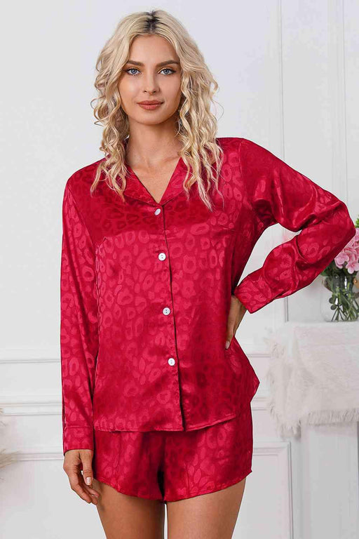 Cozy Lounge Wear Set with Long Sleeve Top and Shorts