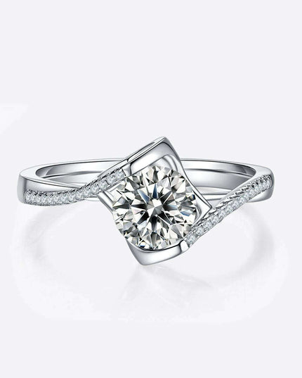 Twisted Radiance: 1 Carat Lab Grown Diamond Silver Ring