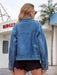 Chic Denim Jacket with Collar, Pockets, and Relaxed Shoulders
