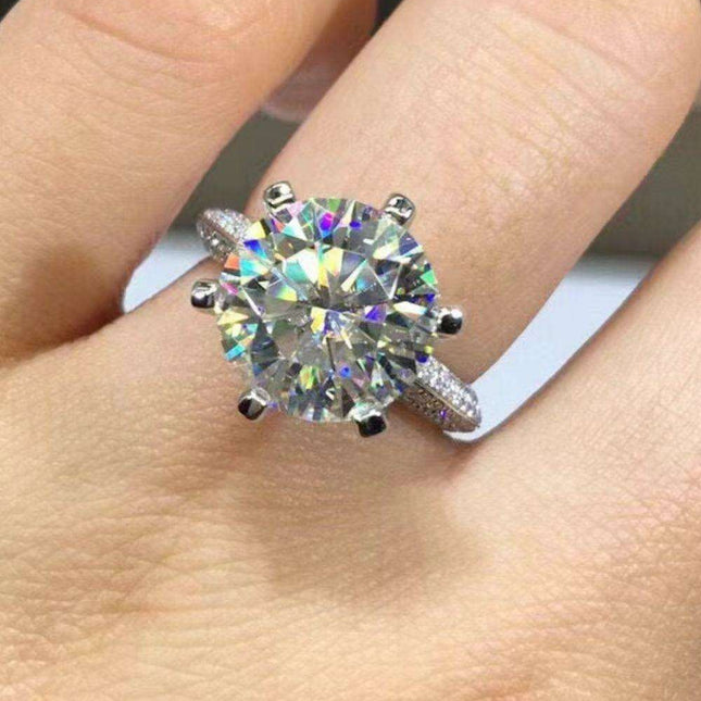 Elegant Geometric Moissanite & Zircon Ring in Sterling Silver - 5 Carats