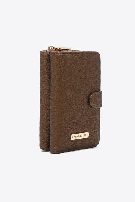 Stylish Vegan Leather Phone Case and Wallet Duo for the Modern Individual