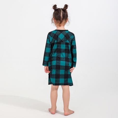 Girl's Checkered Round Neck Dress with Long Sleeves