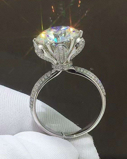 Contemporary Geometric Platinum-Enhanced Sterling Silver Ring Adorned with Zircon Crystals - Redefining Modern Sophistication