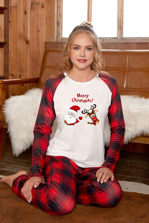 Cozy Christmas Plaid Women's Pajama Set for Festive Nights