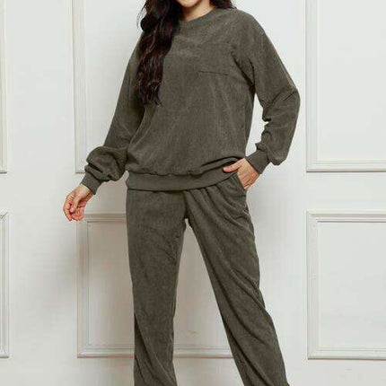 Ultra-Comfortable Crewneck Sweater and Jogger Set