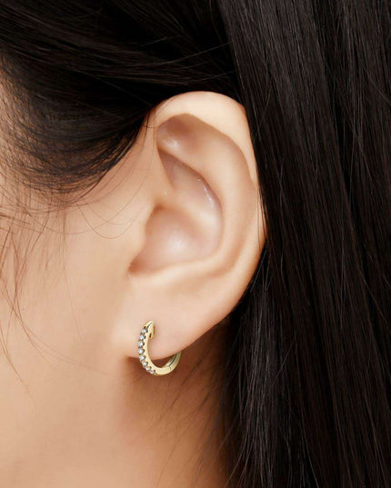 Moissanite Chic Huggie Earrings in Sterling Silver - Effortless Sophistication